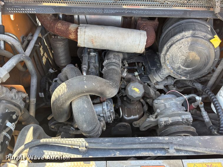 image for item EA4820 2014 Case SR210 skid steer loader