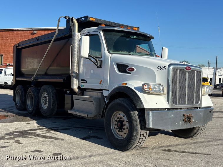 image for item EA4821 2019 Peterbilt 567 dump truck