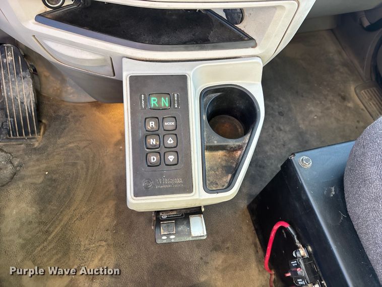 image for item EA4821 2019 Peterbilt 567 dump truck