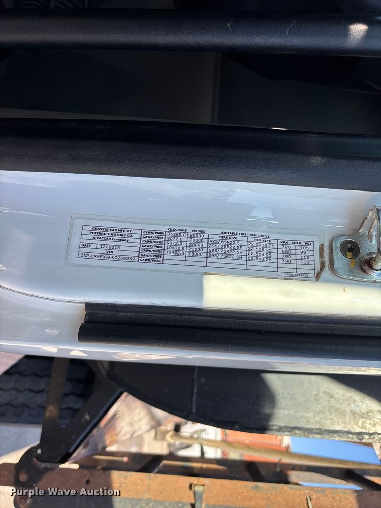 image for item EA4821 2019 Peterbilt 567 dump truck