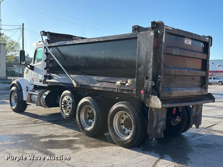 image for item EA4822 2017 Peterbilt 567 dump truck