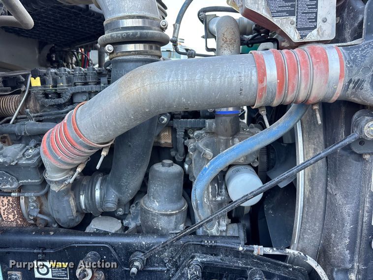 image for item EA4822 2017 Peterbilt 567 dump truck