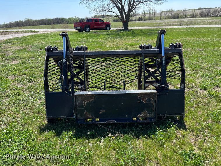 image for item EA4827 Vail BG8454 skid steer grapple bucket