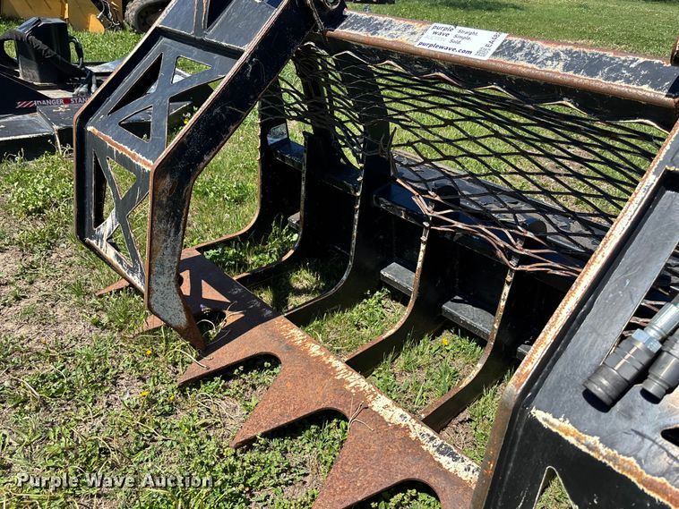 image for item EA4827 Vail BG8454 skid steer grapple bucket