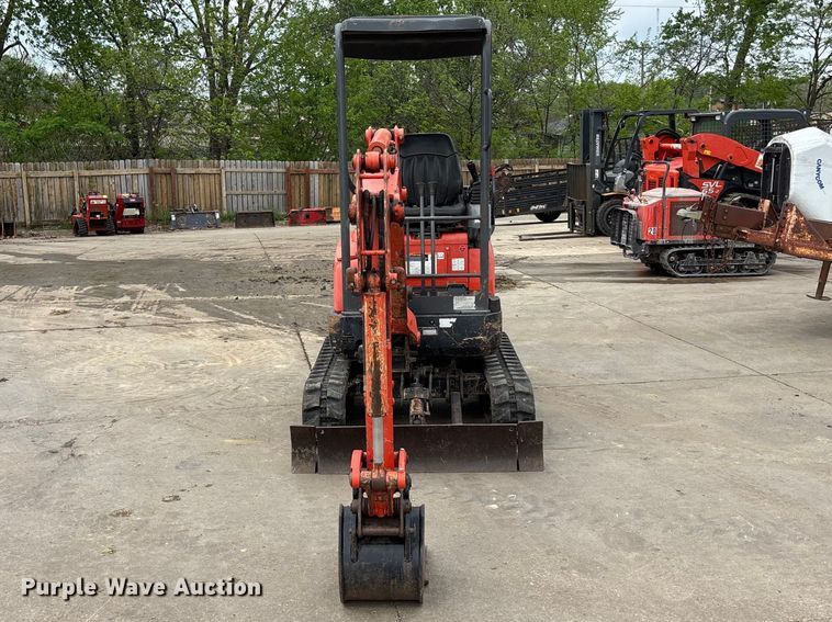 image for item EA4833 2015 Kubota U17 mini excavator