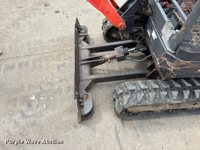 image for item EA4833 2015 Kubota U17 mini excavator