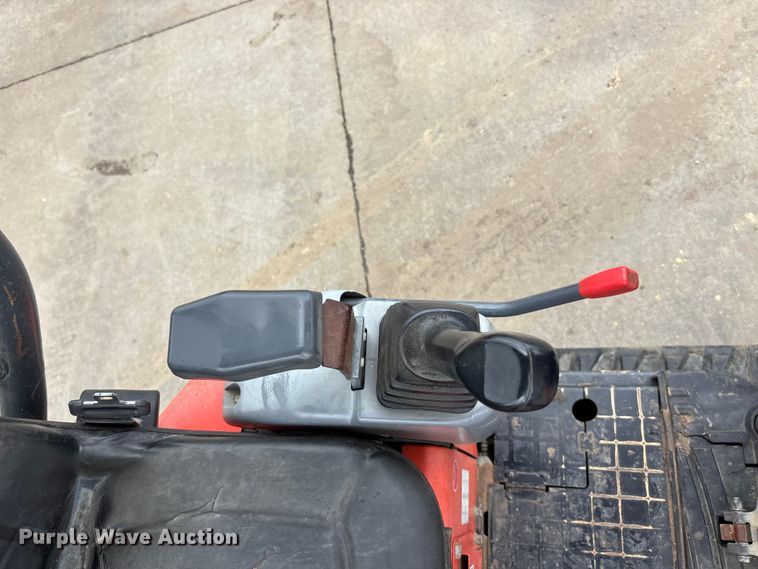 image for item EA4833 2015 Kubota U17 mini excavator