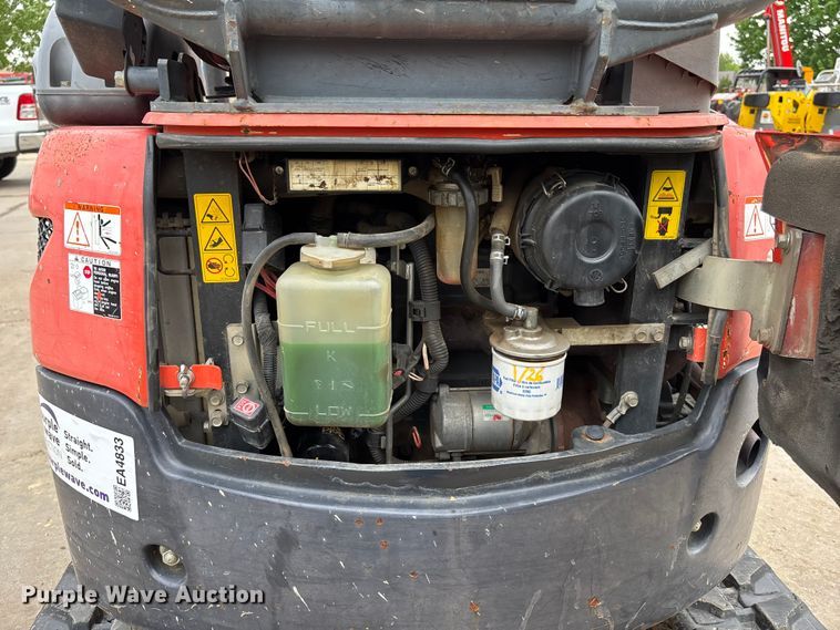 image for item EA4833 2015 Kubota U17 mini excavator