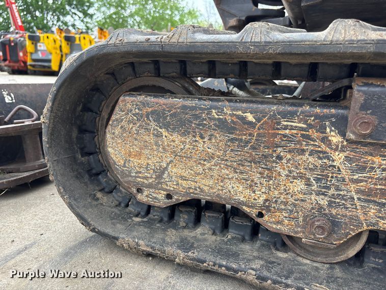 image for item EA4833 2015 Kubota U17 mini excavator