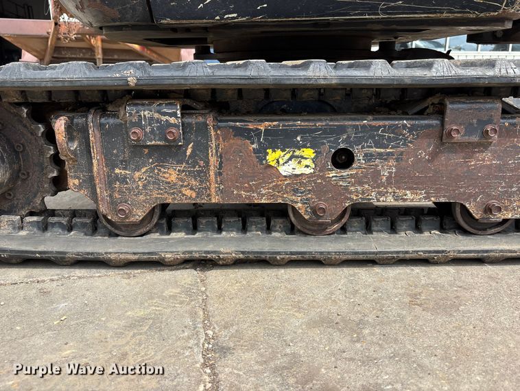 image for item EA4833 2015 Kubota U17 mini excavator