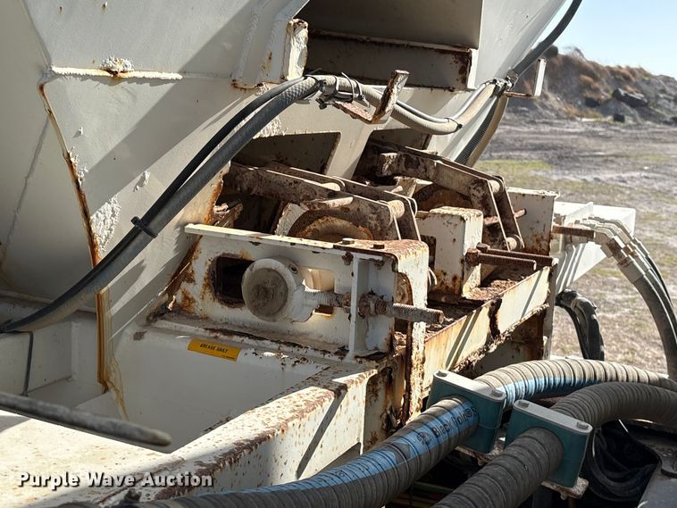 image for item EA7218 2021 Western Star 4700 volumetric concrete mixer truck