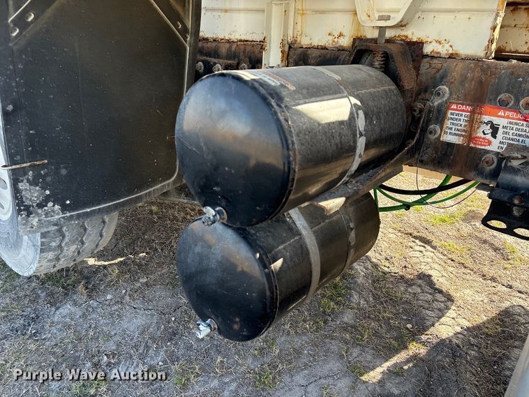 image for item EA7218 2021 Western Star 4700 volumetric concrete mixer truck