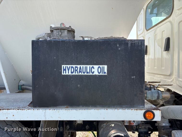 image for item EA7218 2021 Western Star 4700 volumetric concrete mixer truck