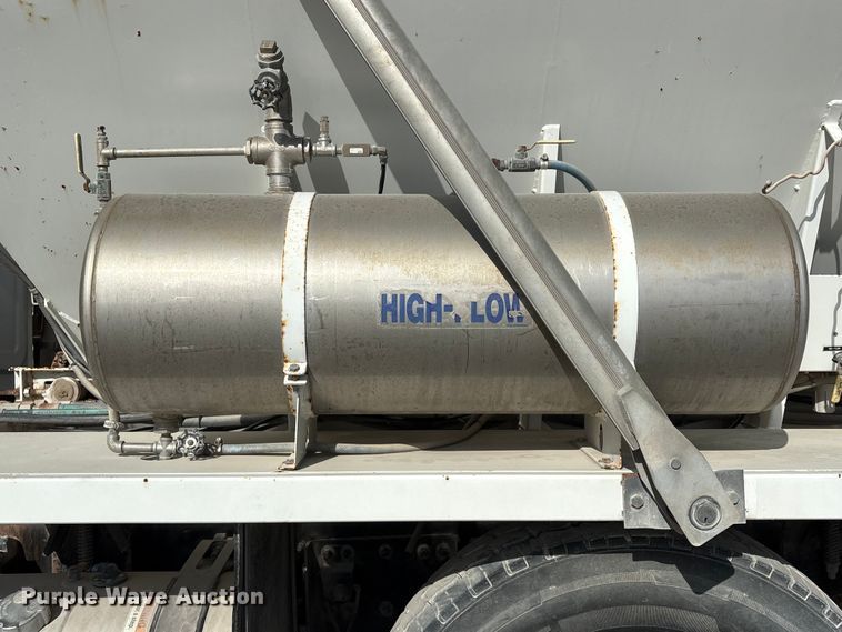 image for item EA7218 2021 Western Star 4700 volumetric concrete mixer truck