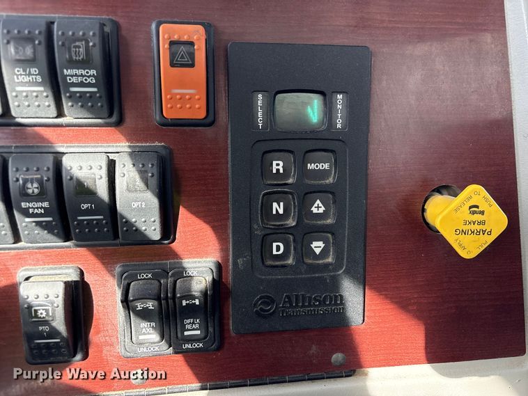 image for item EA7218 2021 Western Star 4700 volumetric concrete mixer truck