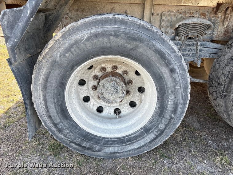 image for item EA7218 2021 Western Star 4700 volumetric concrete mixer truck