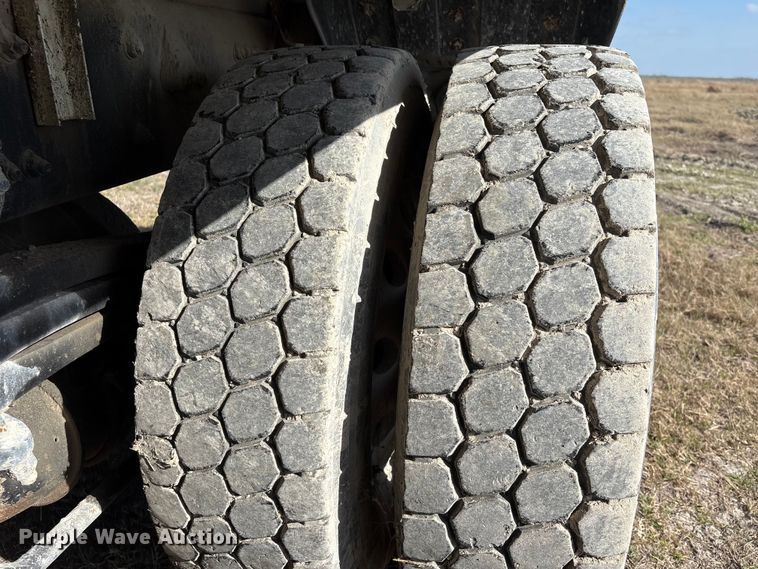 image for item EA7218 2021 Western Star 4700 volumetric concrete mixer truck