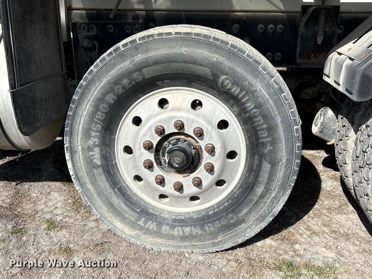 image for item EA7218 2021 Western Star 4700 volumetric concrete mixer truck