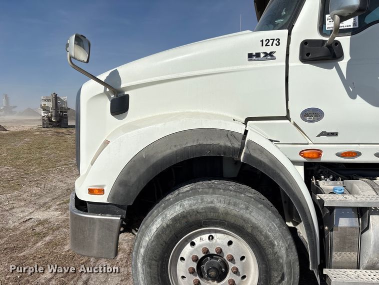 image for item EA7219 2022 International HX620 volumetric concrete mixer truck