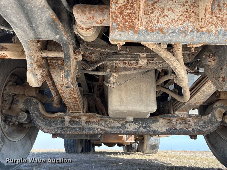 image for item EA7219 2022 International HX620 volumetric concrete mixer truck