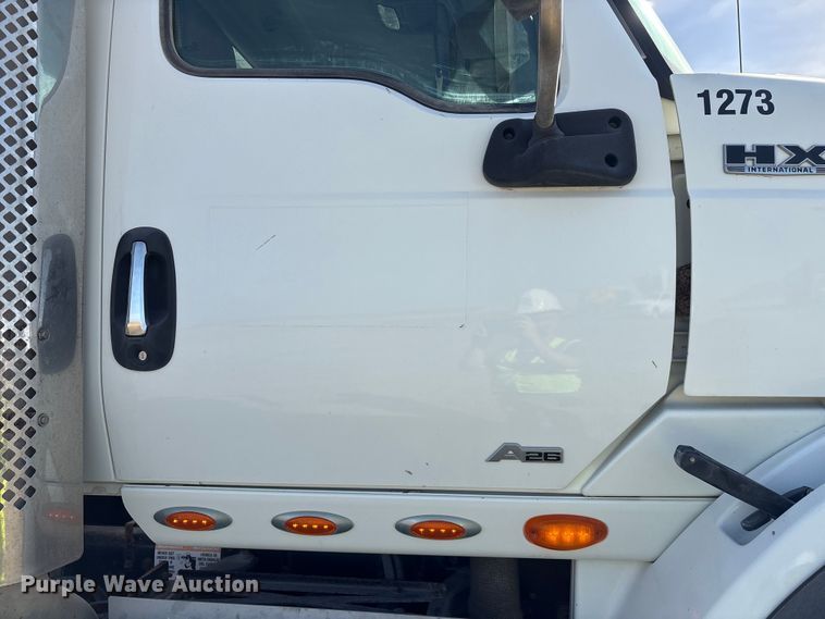 image for item EA7219 2022 International HX620 volumetric concrete mixer truck