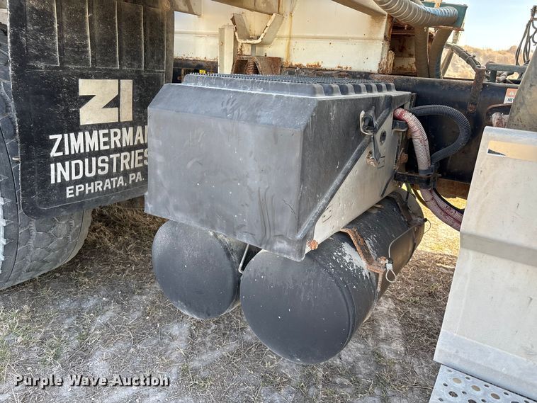 image for item EA7219 2022 International HX620 volumetric concrete mixer truck