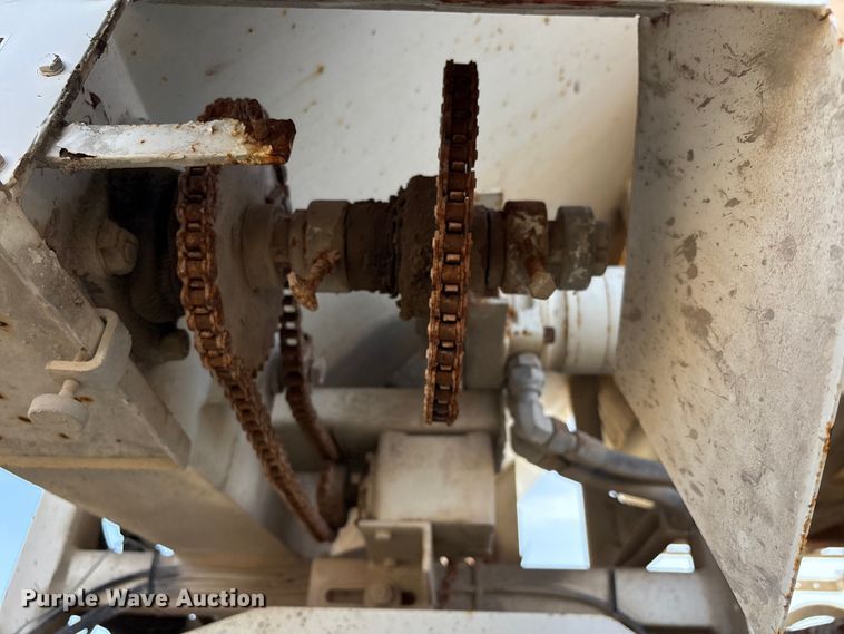 image for item EA7219 2022 International HX620 volumetric concrete mixer truck