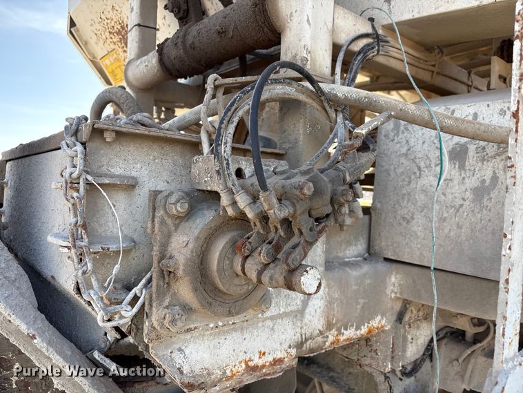 image for item EA7219 2022 International HX620 volumetric concrete mixer truck