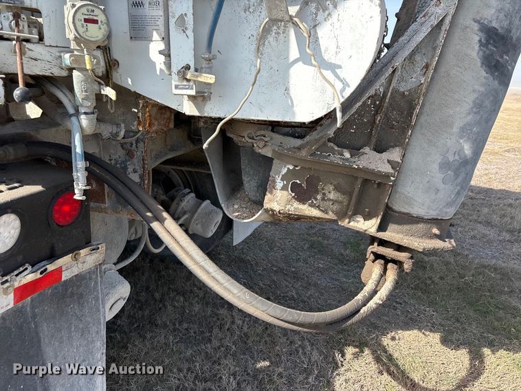 image for item EA7219 2022 International HX620 volumetric concrete mixer truck