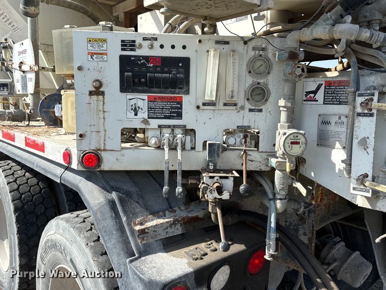 image for item EA7219 2022 International HX620 volumetric concrete mixer truck