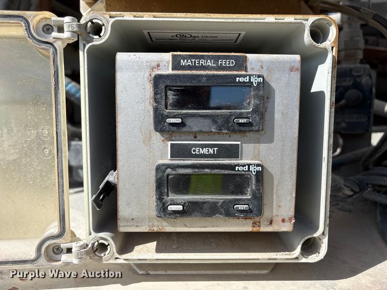 image for item EA7219 2022 International HX620 volumetric concrete mixer truck