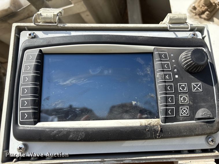 image for item EA7219 2022 International HX620 volumetric concrete mixer truck