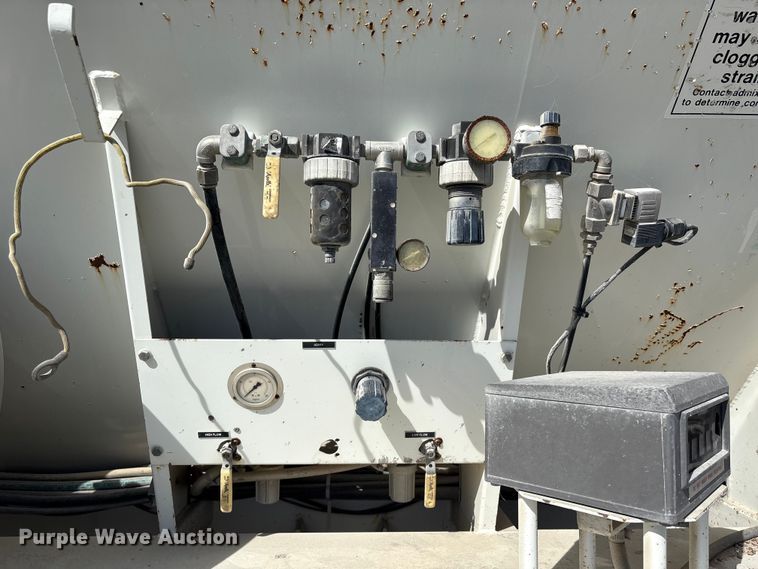 image for item EA7219 2022 International HX620 volumetric concrete mixer truck