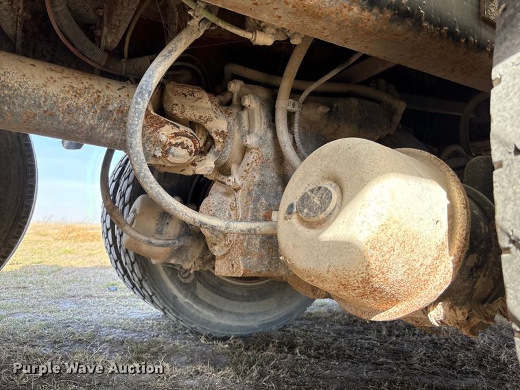 image for item EA7219 2022 International HX620 volumetric concrete mixer truck