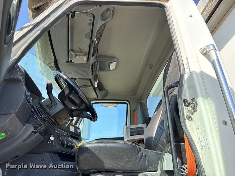 image for item EA7219 2022 International HX620 volumetric concrete mixer truck