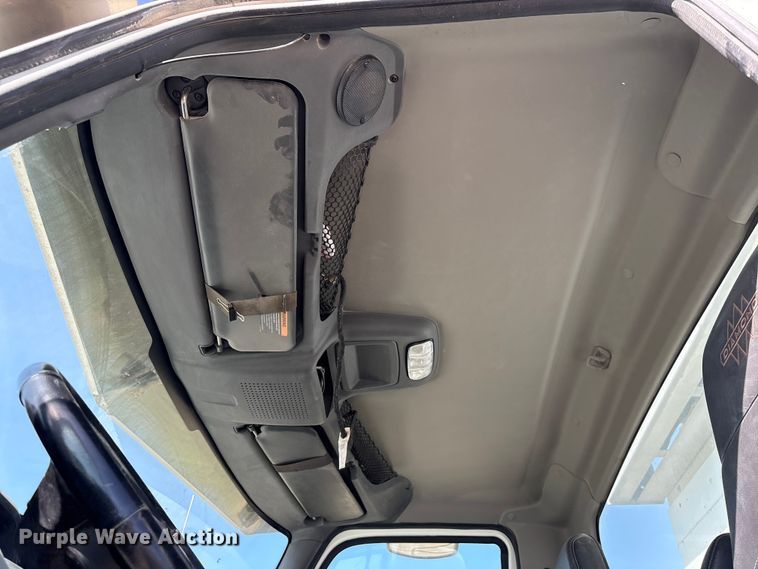 image for item EA7219 2022 International HX620 volumetric concrete mixer truck