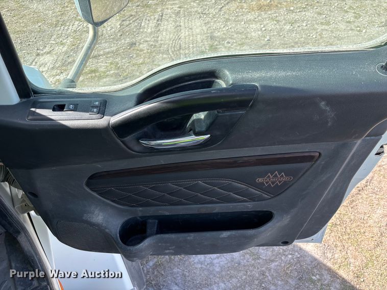 image for item EA7219 2022 International HX620 volumetric concrete mixer truck