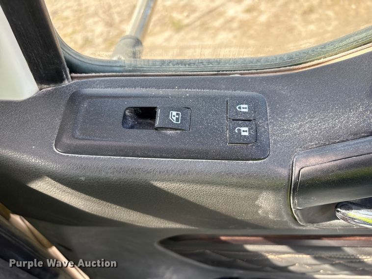 image for item EA7219 2022 International HX620 volumetric concrete mixer truck