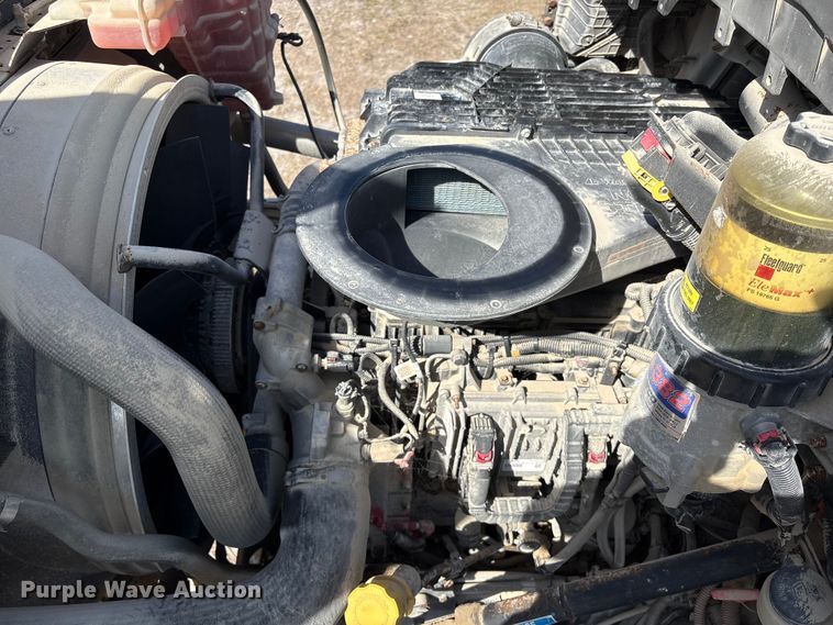 image for item EA7219 2022 International HX620 volumetric concrete mixer truck