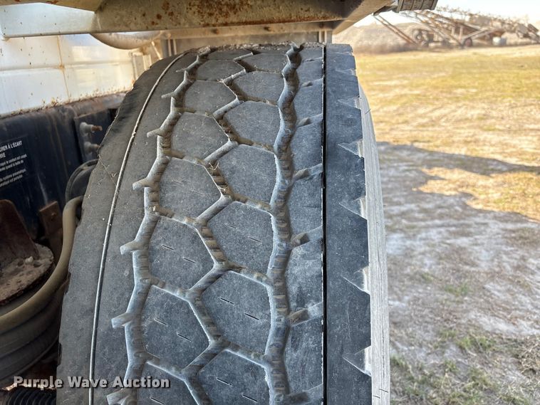 image for item EA7219 2022 International HX620 volumetric concrete mixer truck