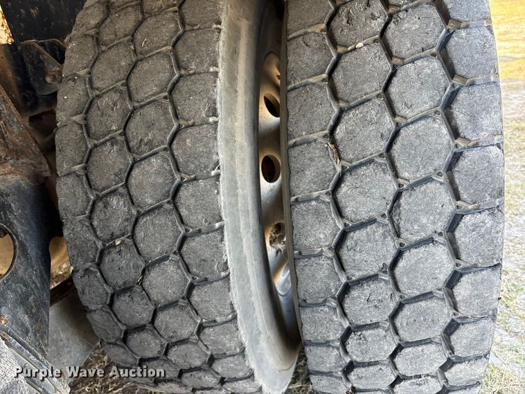 image for item EA7219 2022 International HX620 volumetric concrete mixer truck