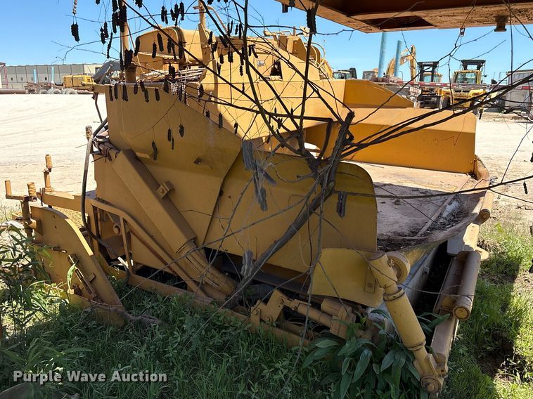 image for item EA7271 -2 Lee Boy L1000T paver