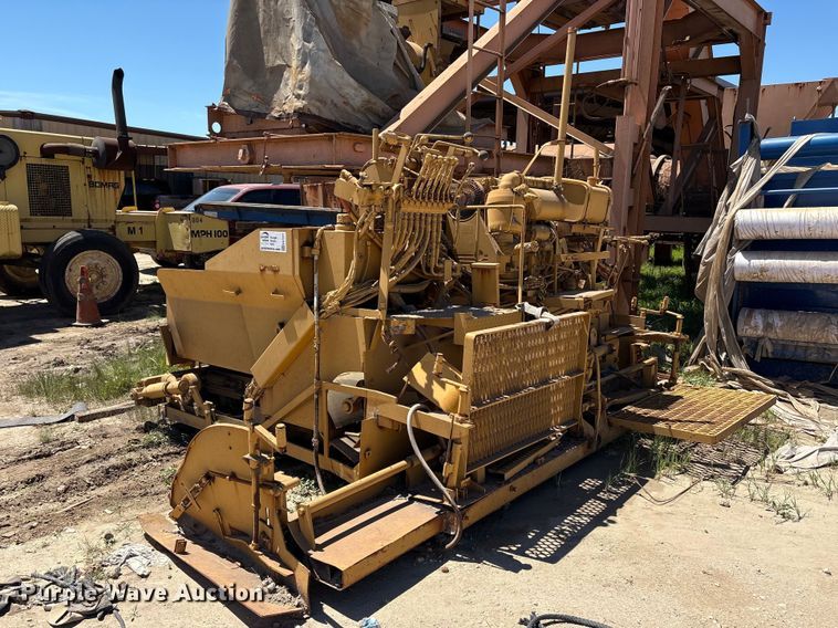 image for item EA7271 -2 Lee Boy L1000T paver