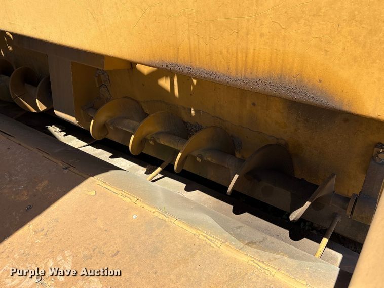 image for item EA7271 -2 Lee Boy L1000T paver