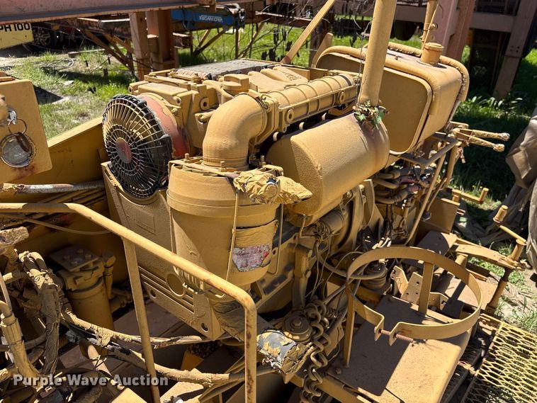 image for item EA7271 -2 Lee Boy L1000T paver