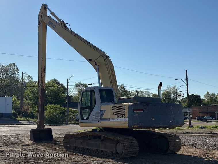 image for item EA7954 2005 Kobelco SK290LC long reach excavator