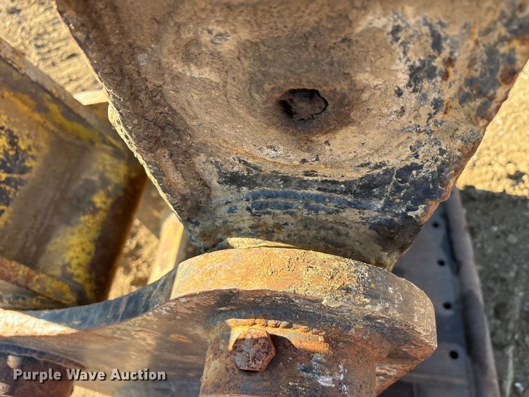 image for item EA7954 2005 Kobelco SK290LC long reach excavator