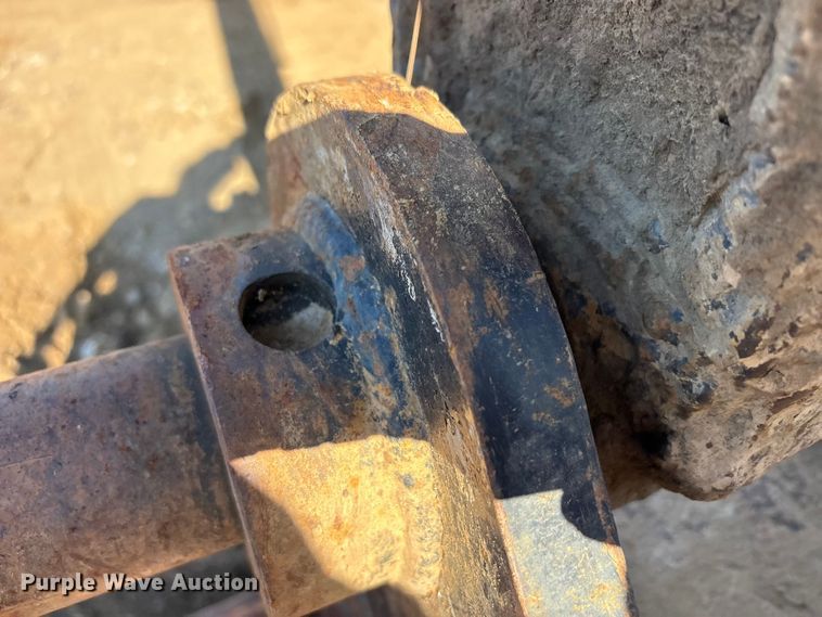 image for item EA7954 2005 Kobelco SK290LC long reach excavator