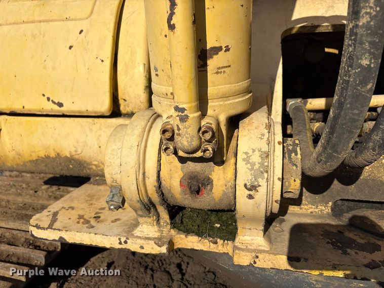 image for item EA7954 2005 Kobelco SK290LC long reach excavator