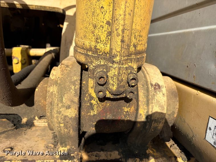 image for item EA7954 2005 Kobelco SK290LC long reach excavator